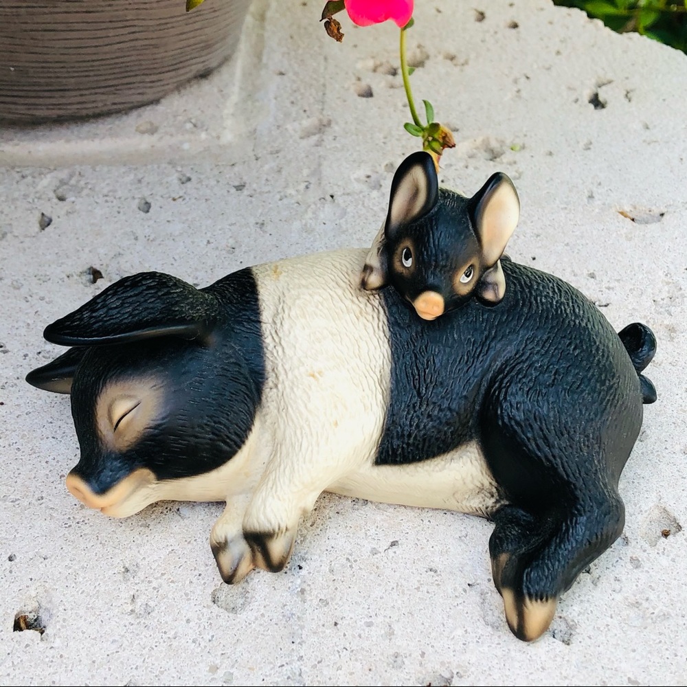 HARVEY KNOX Sleeping Pig w/ Baby HOUSE GLOBAL ART